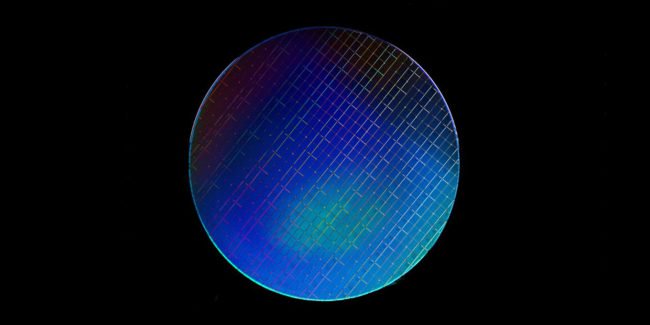 intel-spin-qubits-650x325